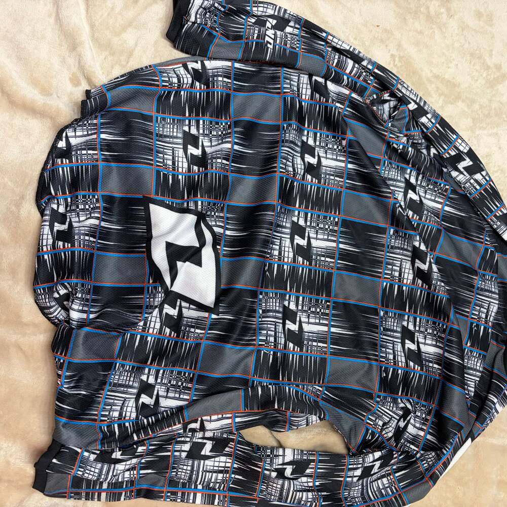 Carbon Jacket